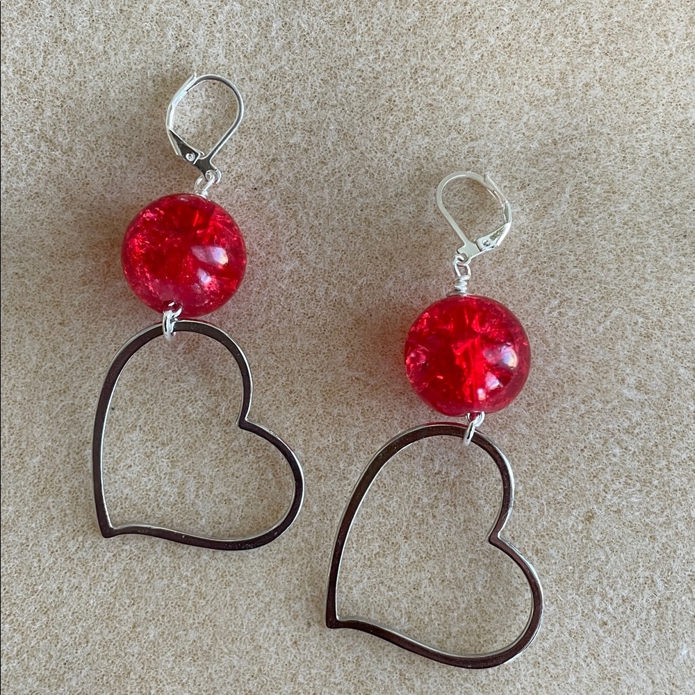 HAND CRAFTED OPEN HEART DANGLE EARRINGS WITH RED CRACKLE BEADS Boho Heart Drops - Picture 6 of 8